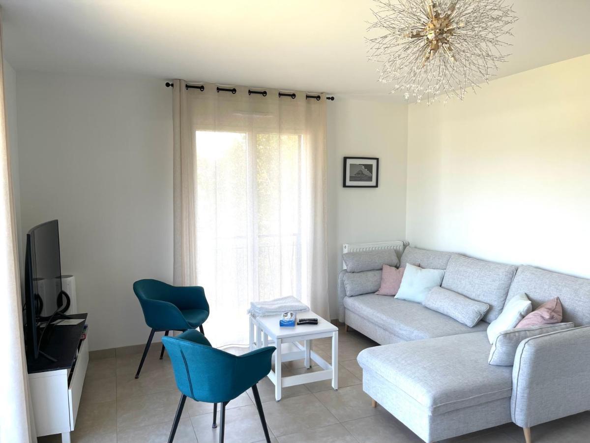 Bella Cruz 66 M2 Prestations Premium, Wifi, Balcon, Parking Avec Borne De Recharge Electrique, Plage Prieure, Commerces ดีนาร์ ภายนอก รูปภาพ